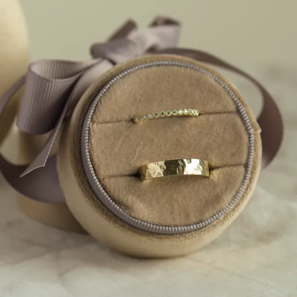 Original wedding rings with diamonds PAIR Image