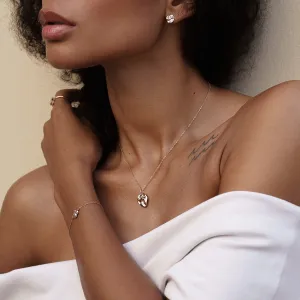 Unique gold heartshaped earrings CHÉRIE Thumbnail