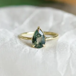 Minimalist engagement ring with moss agate FREYA Thumbnail