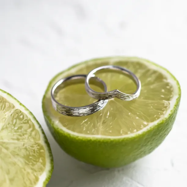 Gold wedding rings with natural surface SIENA Image