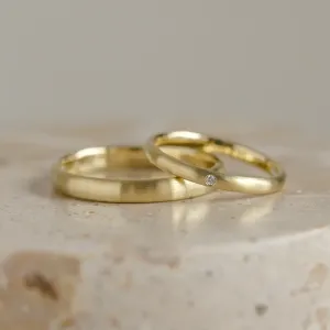 Solid wedding rings made of yellow gold with diamond (mat) ODETTE Thumbnail