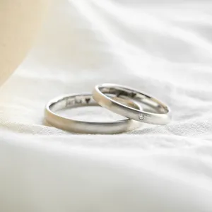 Solid wedding rings made of yellow gold with diamond (mat) ODETTE Thumbnail