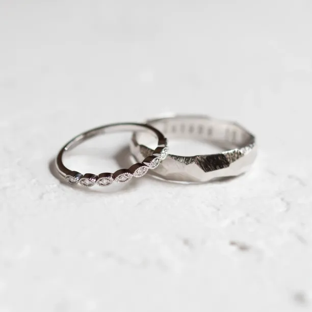 Unusual diamond wedding bands DARLING Image