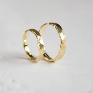 Gold wedding rings with a relief surface TRINVI