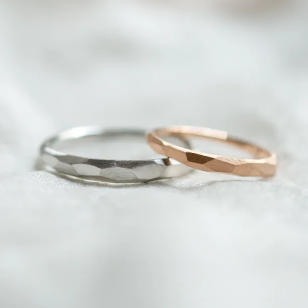 Irregular hammered wedding rings OSAKA Image