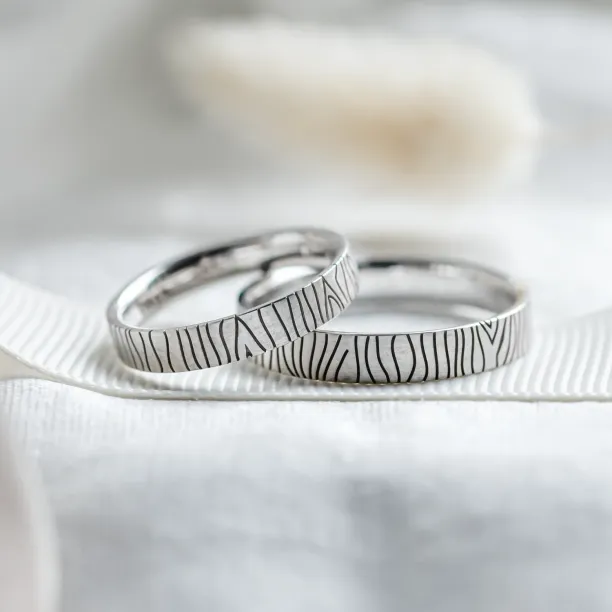 Original wedding rings with patterns BRASIL Image