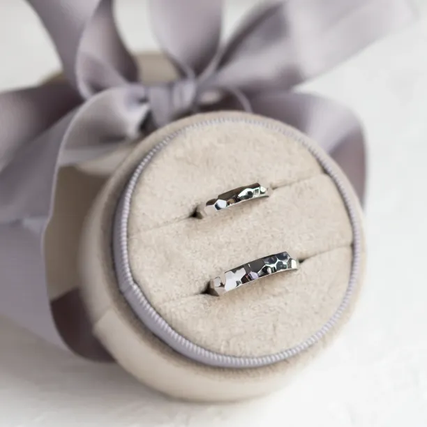 Unusual wedding rings with a shiny ESTELA Image