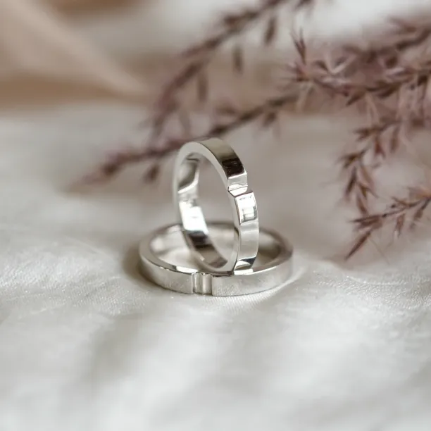 White gold wedding rings with a secret heart ADELIA  Image