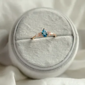 Gold ring with topaz and moissanites ASTROS Thumbnail