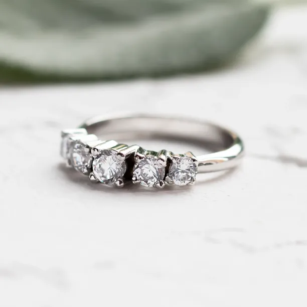 Five stone diamond engagement ring NICOLAS Image