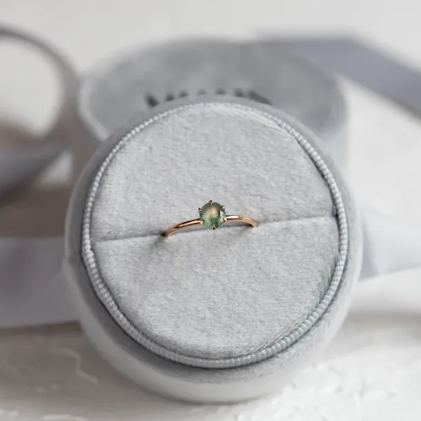 Minimalist engagement ring with moss agate MAGGIE Image