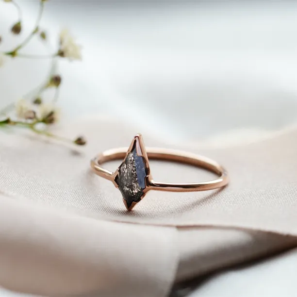 Basic salt'n'pepper diamond ring WILMA Image