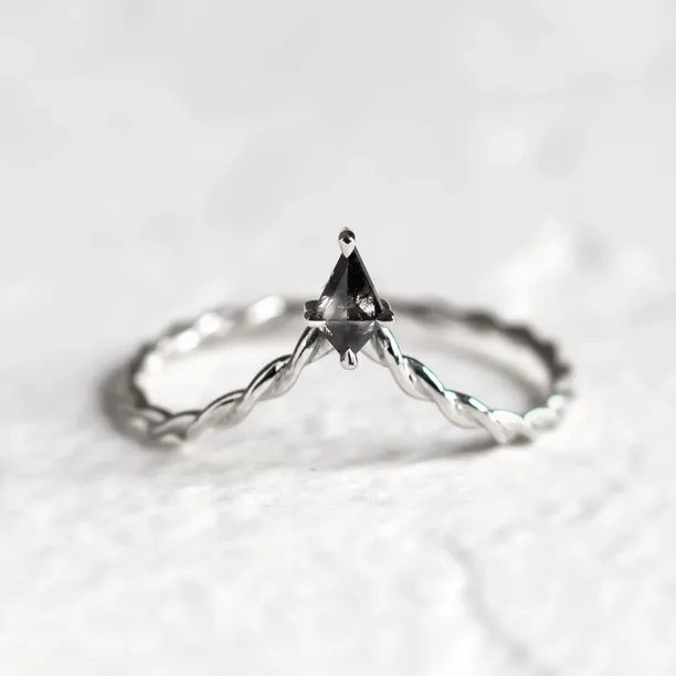 V stacker ring with kite salt and pepper diamond NIAM Image