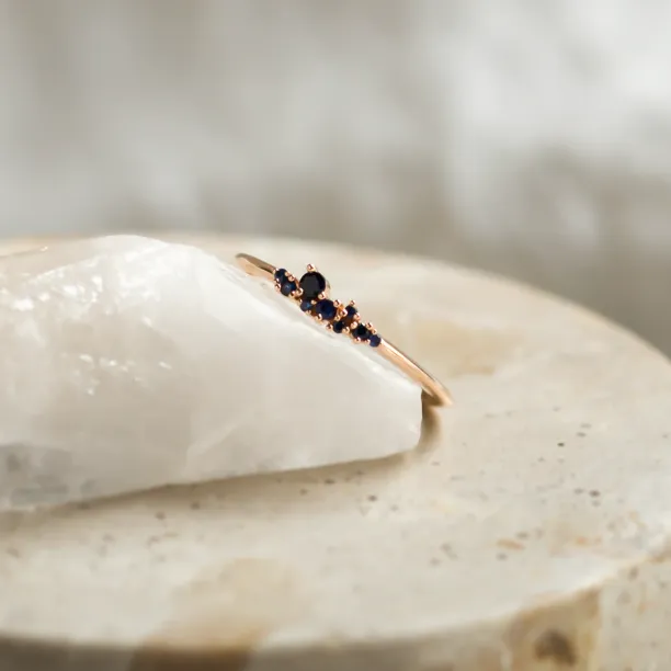 Gold ring with sapphires CLUSTER Image