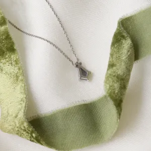 Gold necklace with salt and pepper diamond SYDNEI