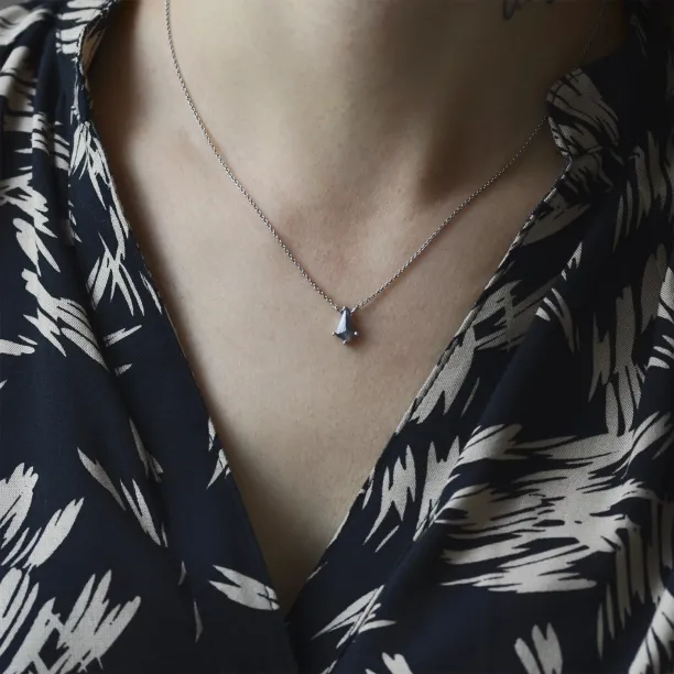 Gold necklace with salt and pepper diamond SYDNEI Image