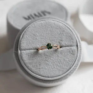 Gold ring with moss agate and diamonds QUEEN Thumbnail