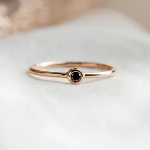 Minimalist ring with black diamond BLAIZE Thumbnail
