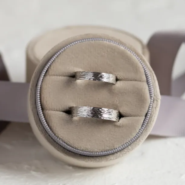 Unusual wedding bands with woodbark surface BRANCH Image