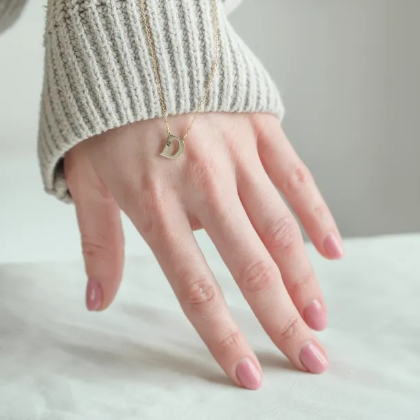 VERTE Name gold diamond pendant Image