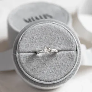 Twig moissanite engagement ring DREMIE Thumbnail