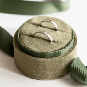 Solid wedding rings made of yellow gold VIRGINIE Thumbnail