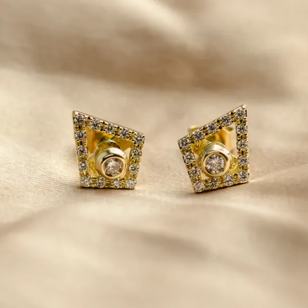 Lab-grown diamond kite earrings with removable gemstone JAY Image
