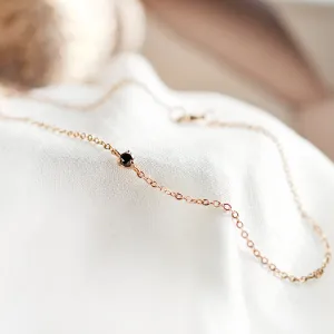 Minimalist bracelet with a black diamond BLAKE