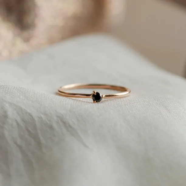 Martini ring with black diamond CAREY Image