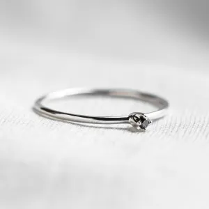 Gold minimalist ring with black diamond BRUNO Thumbnail