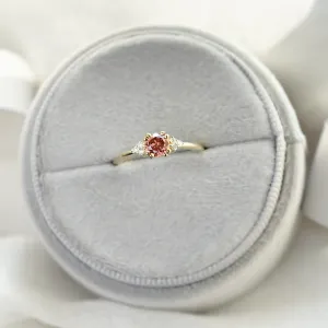 Gold ring with pink lab grown diamond and natural diamonds MONNYX Thumbnail