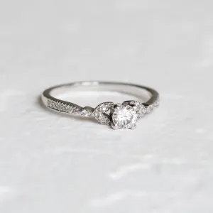 Gold lab-grown diamond engagement ring REIK Thumbnail