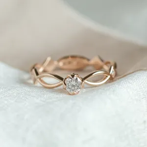 Gold entwined ring with diamond QUEENS Thumbnail