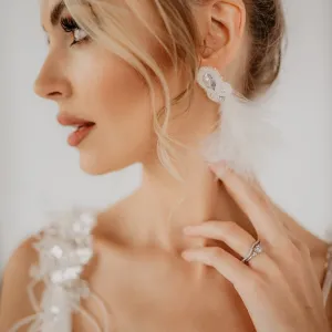 Gold engagement ring with diamonds MONYS Thumbnail