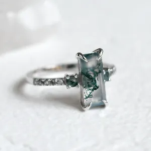 Elegant ring with moss agate and diamonds CARA Thumbnail