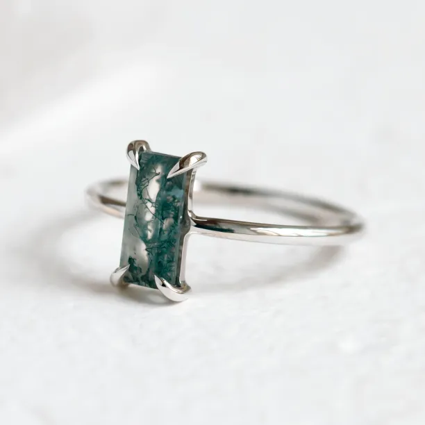 Elegant ring with baguette moss agate FAIRY Image