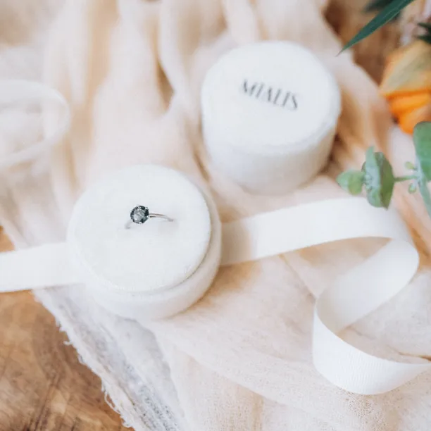 Moss agate gold ring OLLY Image