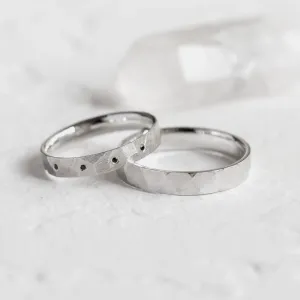 Hammered white gold wedding rings with black diamonds MILANO 