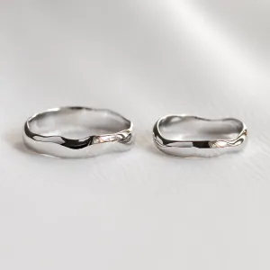 Irregular platinum wedding rings LUAPA Thumbnail