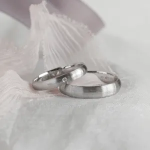 Matt white gold wedding rings with diamond D-SHAPE MOAB