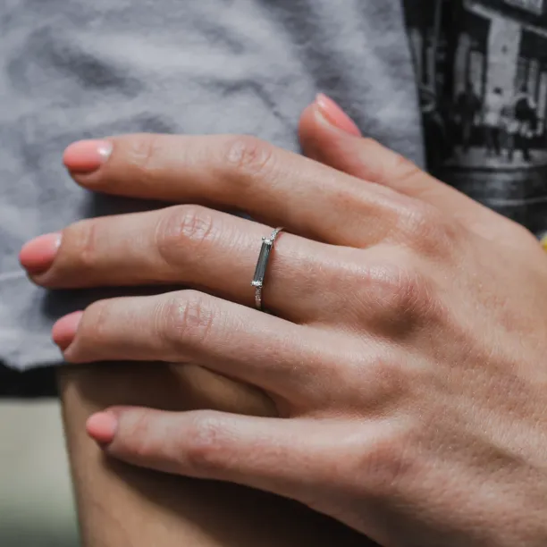 Engagement ring with baguette moissanite and diamonds CASSIA Image