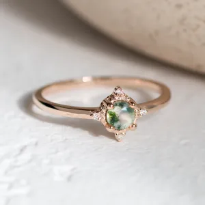 Unusual engagement ring with moss agate and diamonds ALBA Thumbnail