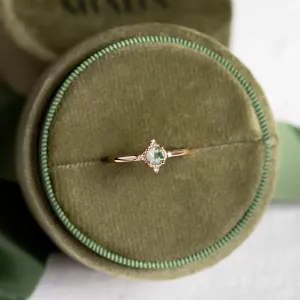 Unusual engagement ring with moss agate and diamonds ALBA Thumbnail