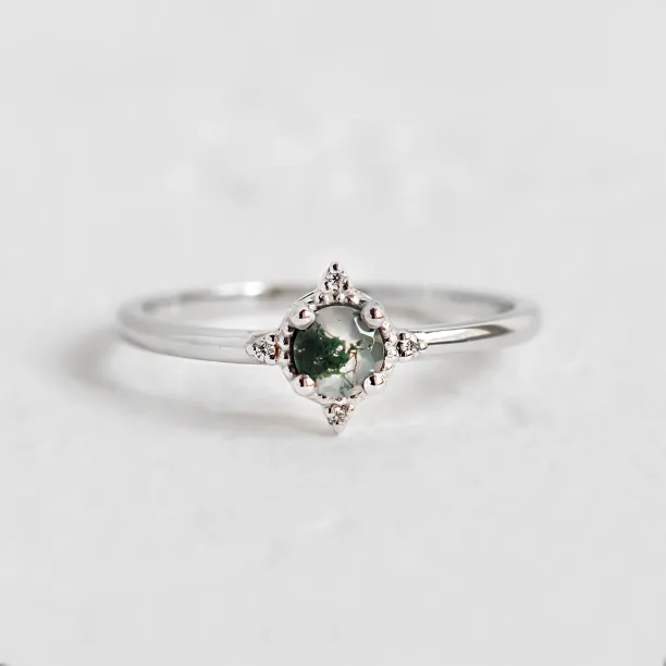 Unusual engagement ring with moss agate and diamonds ALBA Image