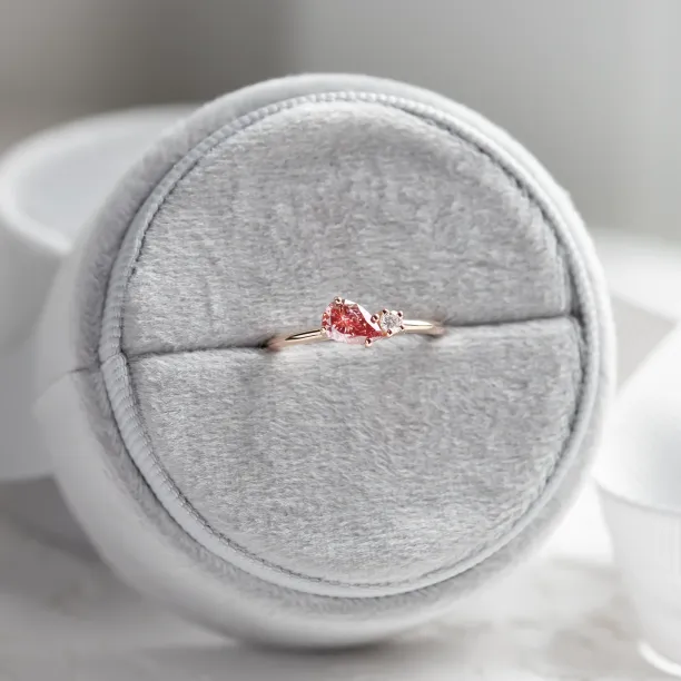 Lab-grown diamond Toi et Moi ring DUA Image