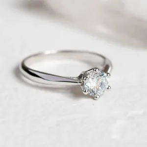 TRINO classic engagement diamond ring Thumbnail