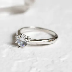 Engagement ring with 0.5ct lab grown diamond TRINIE Thumbnail
