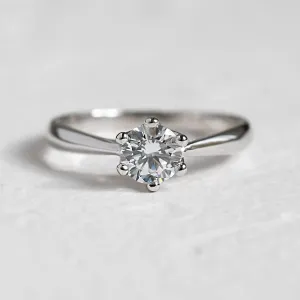 Engagement ring with 0.5ct lab grown diamond TRINIE