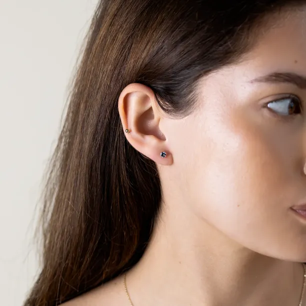 Stud earrings with blue topaz DENIM Image