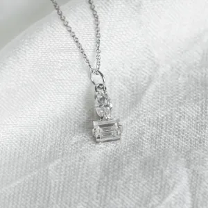 Minimalist necklace with lab-grown diamonds LEONE Thumbnail